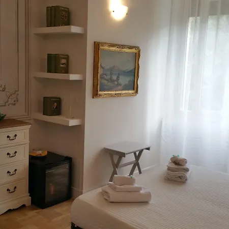 Piazza Del Popolo B&B 4*