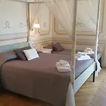 Piazza Del Popolo 4*